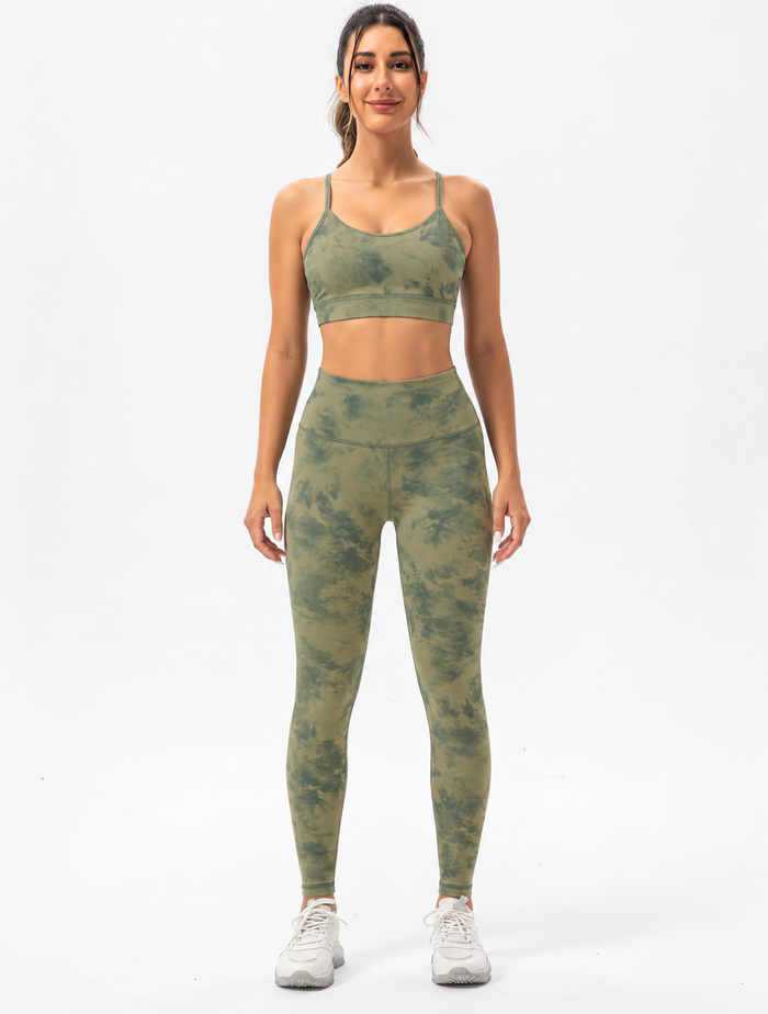 Women's Camo Scoop Neck Crop Sports Bra with Straps